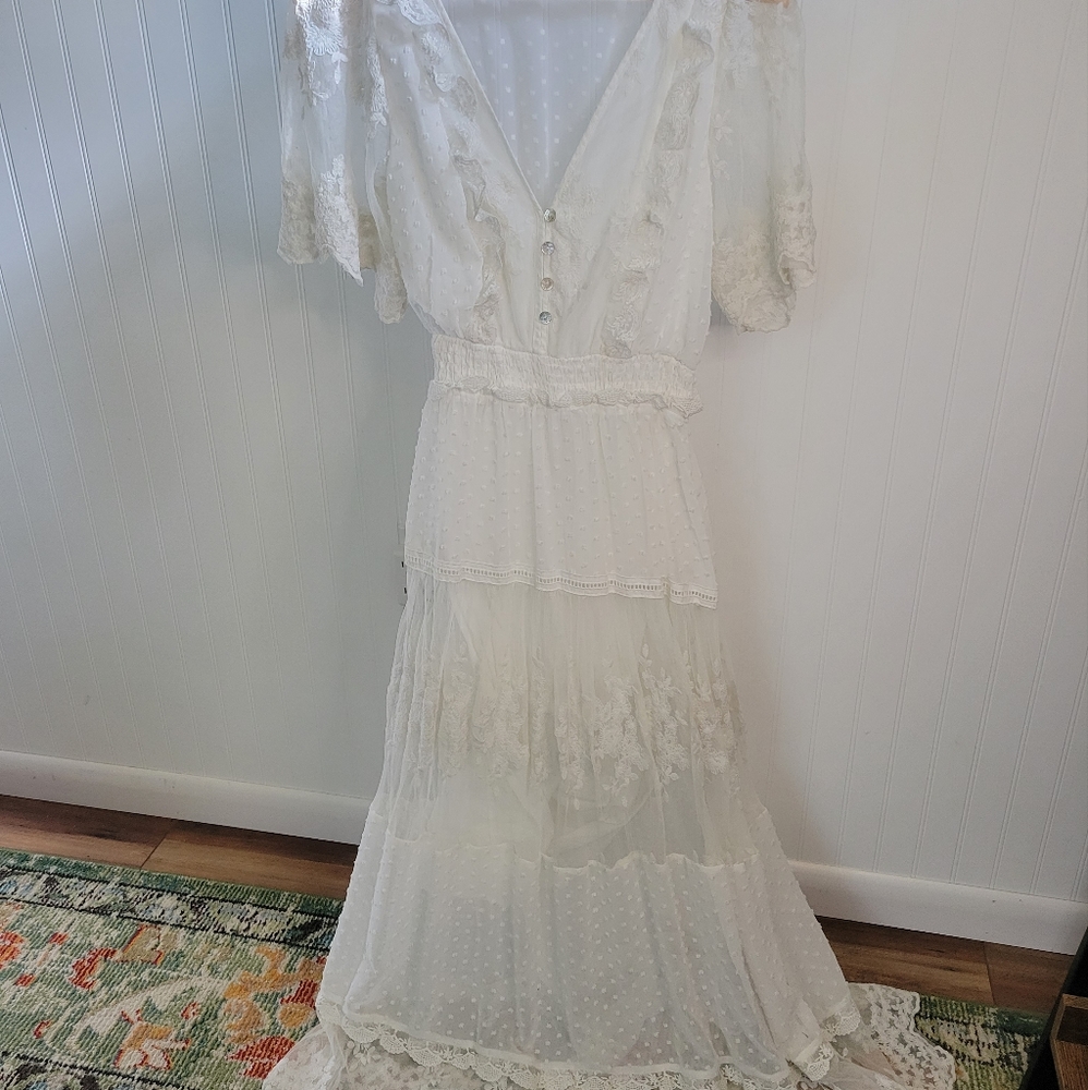 Lace dress